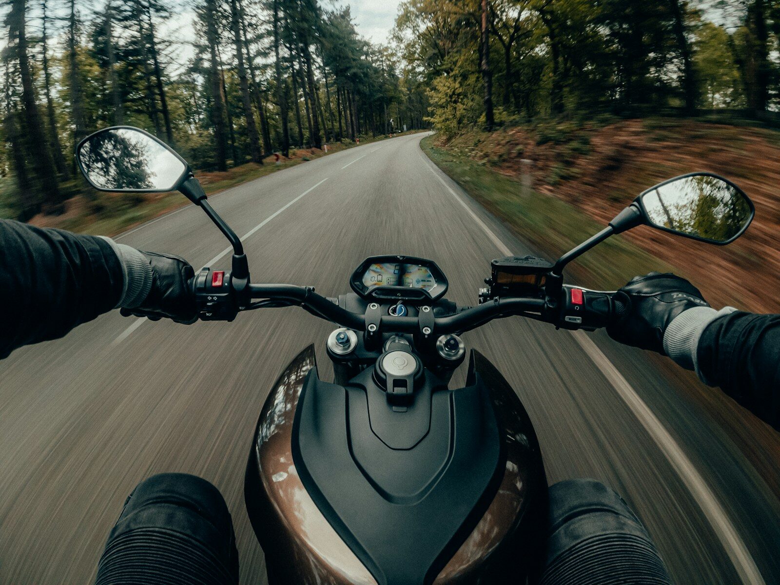 Top Motorcycle Insurance Tips for Tennessee Riders During the Busy Summer Season